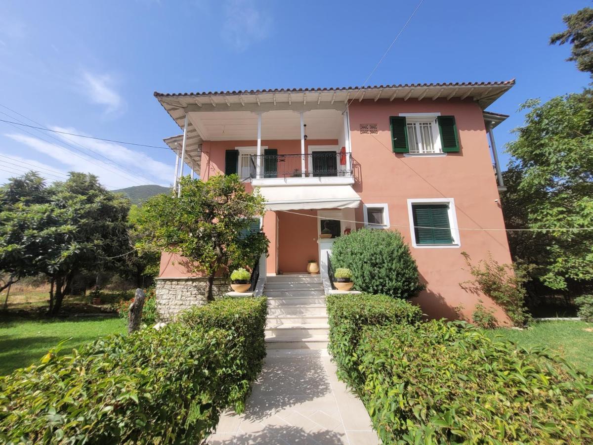 Villa Petros 니드리 외부 사진