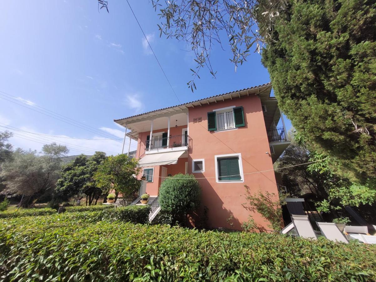 Villa Petros 니드리 외부 사진